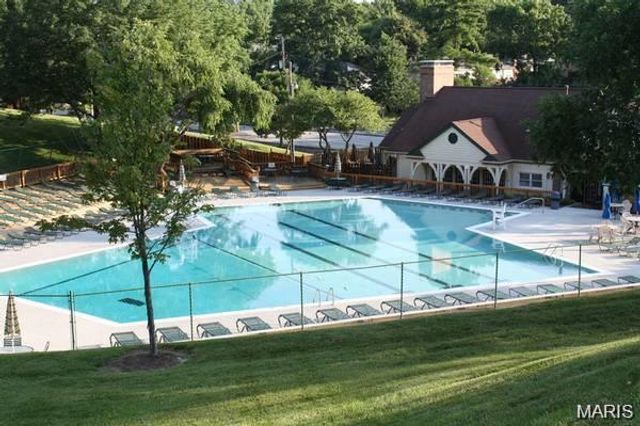 1767 High School Drive, Brentwood, MO 63144