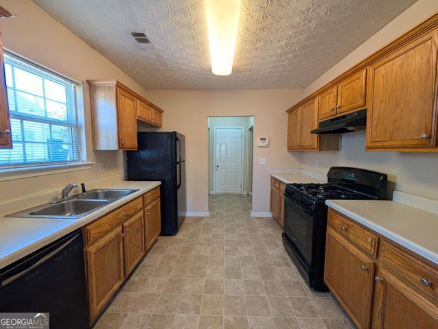 6195 Winston Trace, Mcdonough, GA 30252