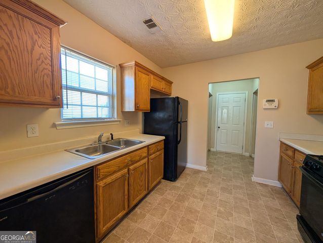 6195 Winston Trace, Mcdonough, GA 30252