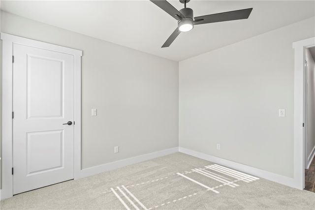 69 W Pitts Street, Farmington, AR 72730