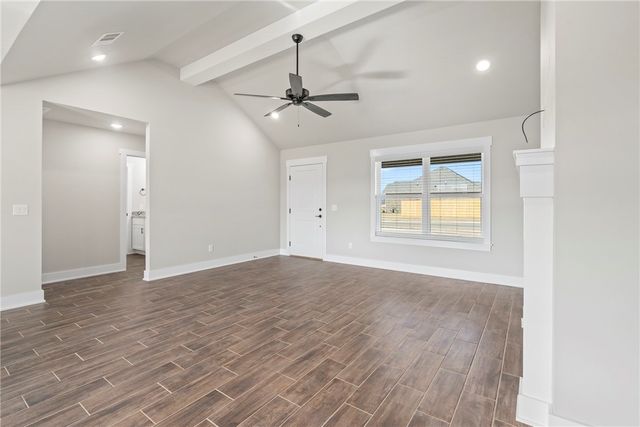 69 W Pitts Street, Farmington, AR 72730