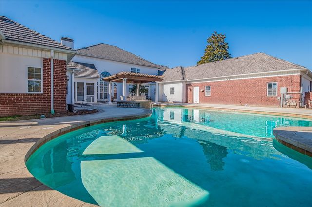 1 S Beau Chene Lane, Rogers, AR 72758