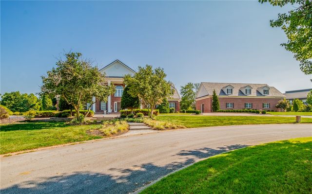 1 S Beau Chene Lane, Rogers, AR 72758