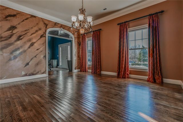 1 S Beau Chene Lane, Rogers, AR 72758