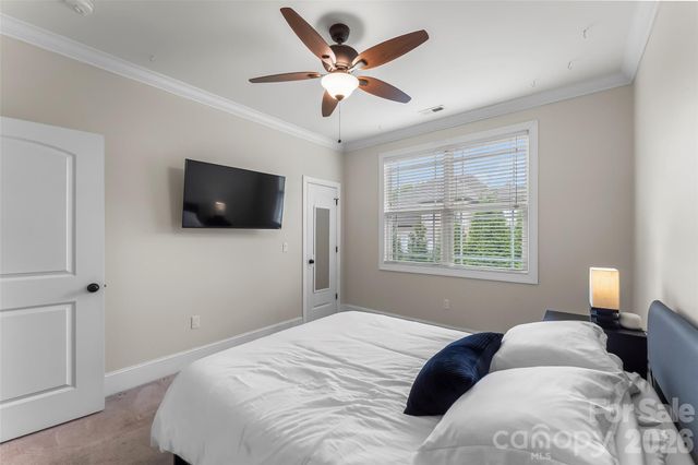 1776 White Water Court, Hickory, NC 28602