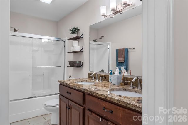 1776 White Water Court, Hickory, NC 28602