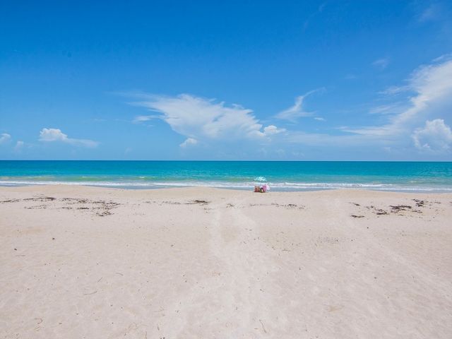 3555 Ocean Drive 203, Vero Beach, FL 32963