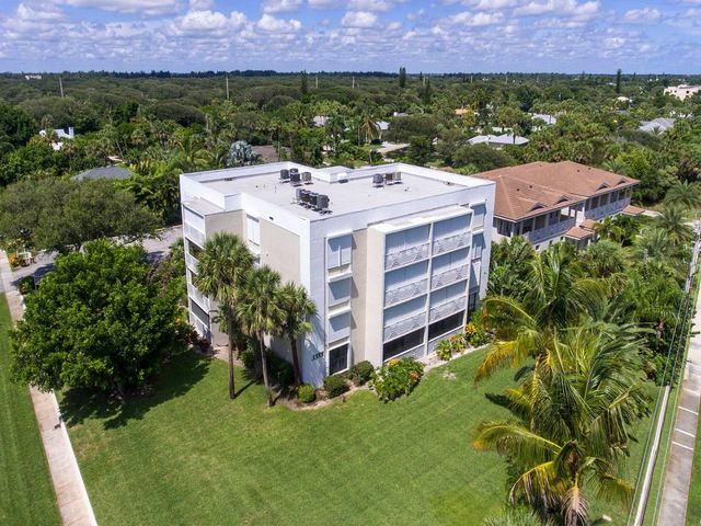 3555 Ocean Drive 203, Vero Beach, FL 32963