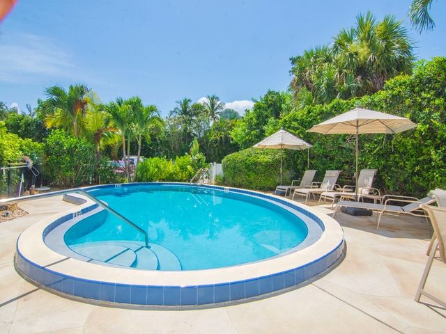 3555 Ocean Drive 203, Vero Beach, FL 32963