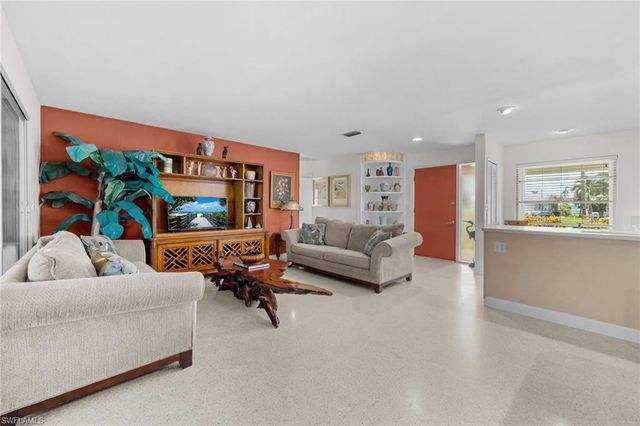 5336 Cortez CT, Cape Coral, FL 33904