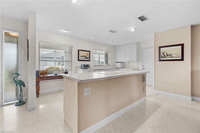 5336 Cortez CT, Cape Coral, FL 33904