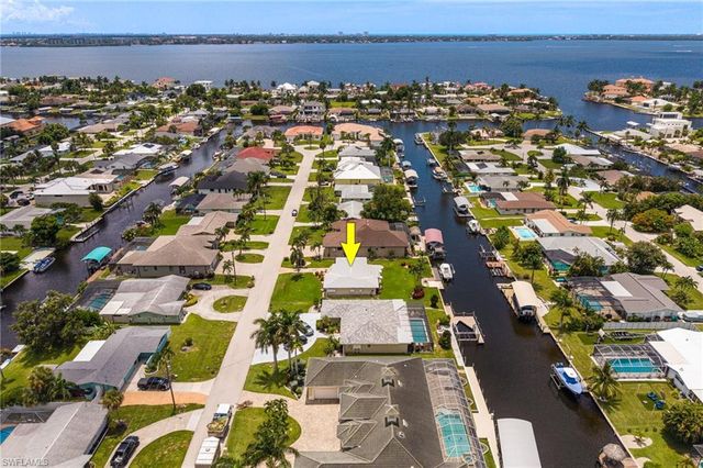 5336 Cortez CT, Cape Coral, FL 33904