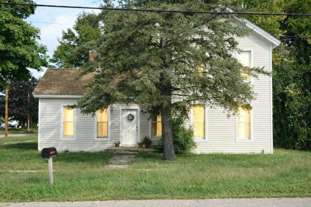 501 E Paw Paw Street, Paw Paw, MI 49079