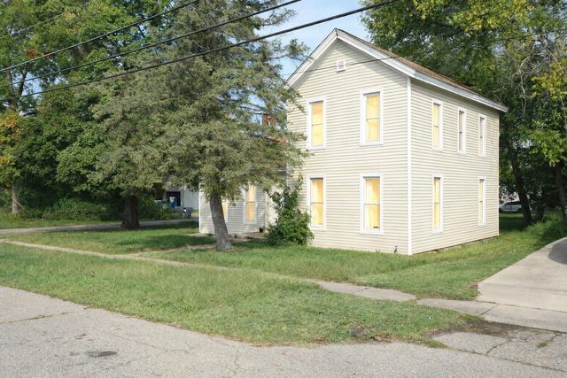 501 E Paw Paw Street, Paw Paw, MI 49079