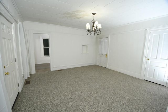 501 E Paw Paw Street, Paw Paw, MI 49079