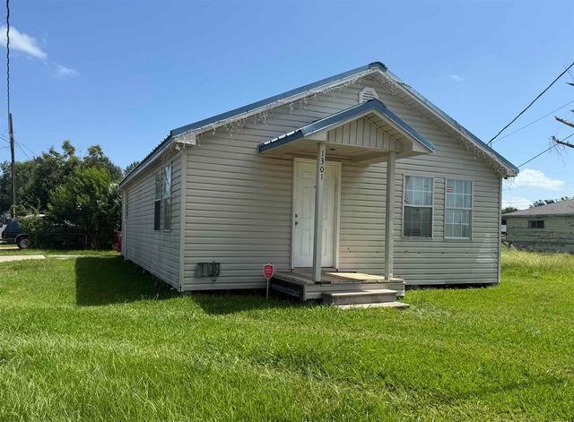 1301 Ellender Street, Houma, LA 70363