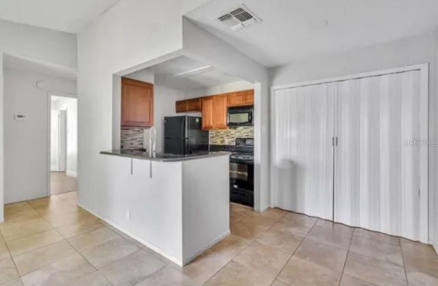 3827 BAY CLUB CIRCLE 204, Kissimmee, FL 34741