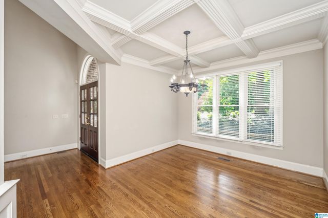123 N LAKE DRIVE, Hoover, AL 35242