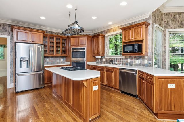 123 N LAKE DRIVE, Hoover, AL 35242