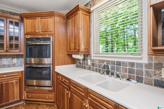 123 N LAKE DRIVE, Hoover, AL 35242