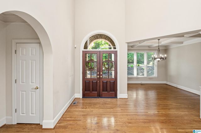 123 N LAKE DRIVE, Hoover, AL 35242