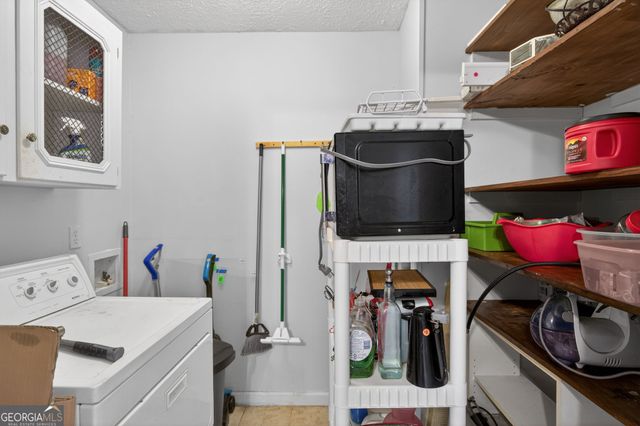 211 Castleman Road, Carrollton, GA 30116