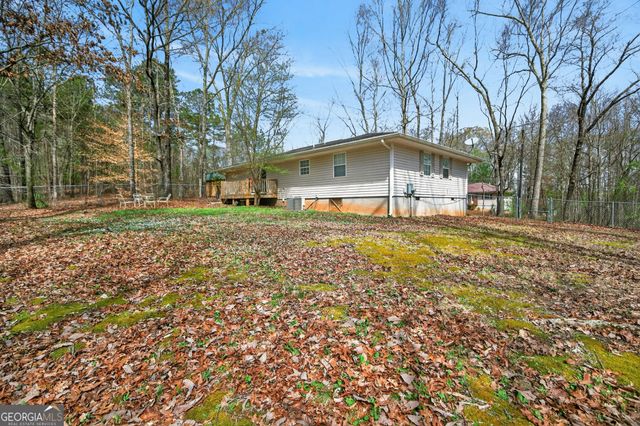 211 Castleman Road, Carrollton, GA 30116