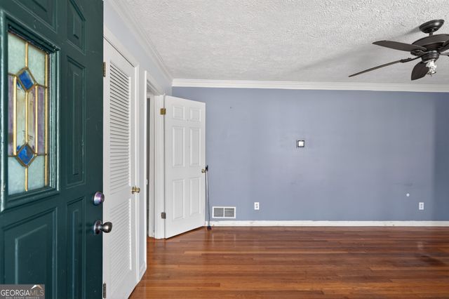 211 Castleman Road, Carrollton, GA 30116