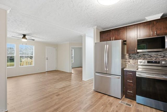 7928 Crab Thicket RD, Gloucester, VA 23061