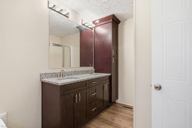 7928 Crab Thicket RD, Gloucester, VA 23061