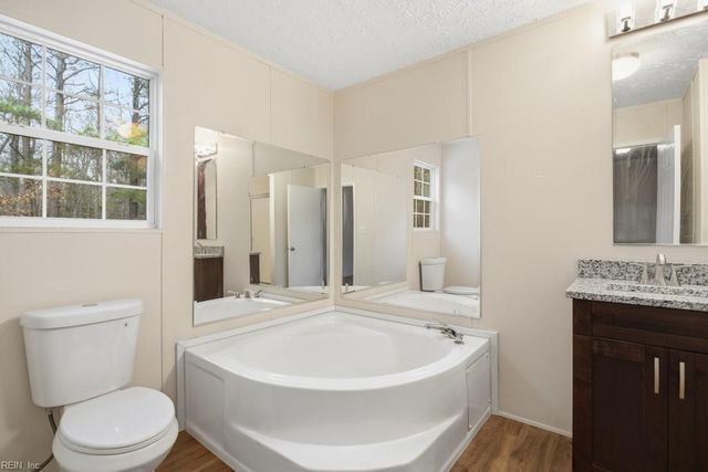 7928 Crab Thicket RD, Gloucester, VA 23061