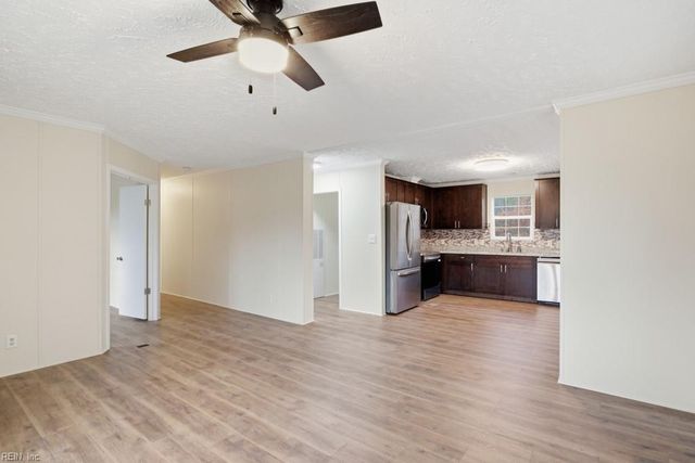 7928 Crab Thicket RD, Gloucester, VA 23061