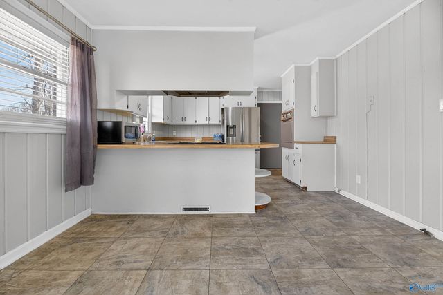 102 Ilene Street, Rainbow City, AL 35906