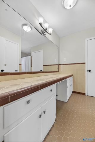 102 Ilene Street, Rainbow City, AL 35906