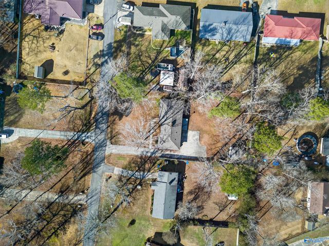 102 Ilene Street, Rainbow City, AL 35906