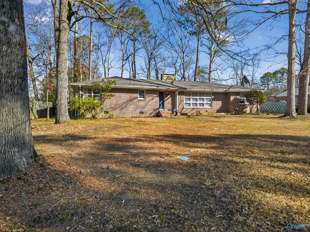 102 Ilene Street, Rainbow City, AL 35906