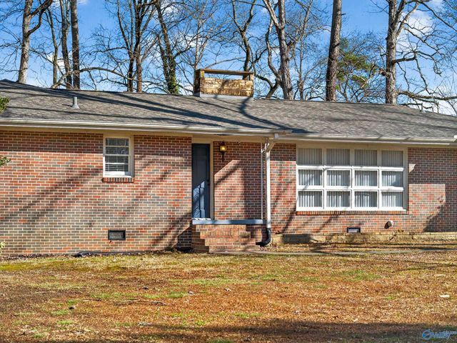102 Ilene Street, Rainbow City, AL 35906