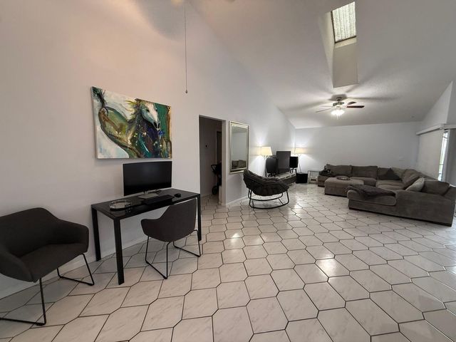 14544 Autumn Avenue, Wellington, FL 33414