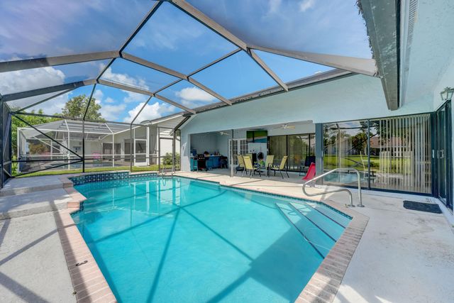 14544 Autumn Avenue, Wellington, FL 33414