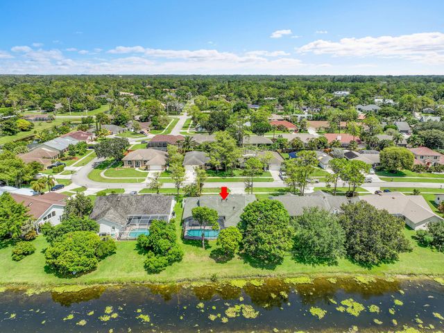 14544 Autumn Avenue, Wellington, FL 33414
