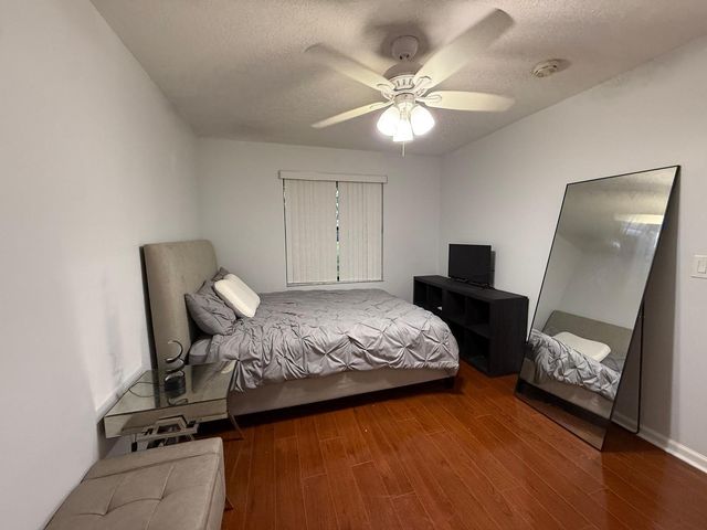 14544 Autumn Avenue, Wellington, FL 33414