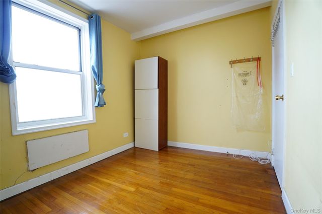 63-45 Saunders Street 3G, Rego Park, NY 11374