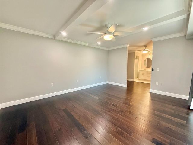 201 2nd Lane, Palm Beach Gardens, FL 33418