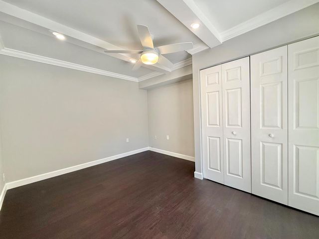 201 2nd Lane, Palm Beach Gardens, FL 33418