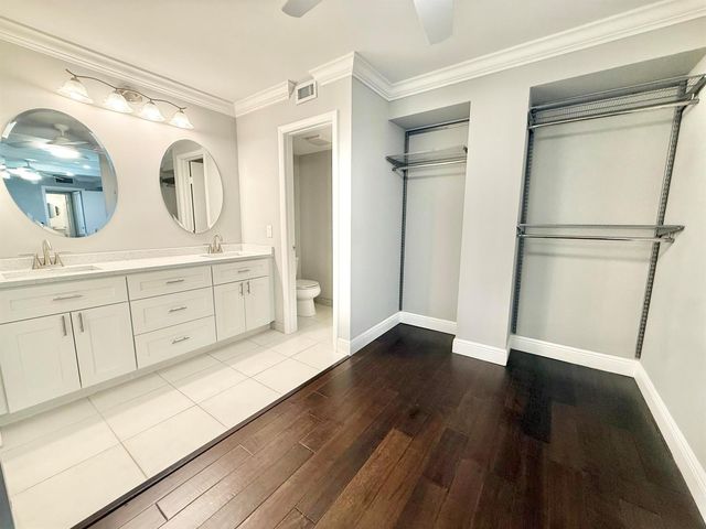 201 2nd Lane, Palm Beach Gardens, FL 33418