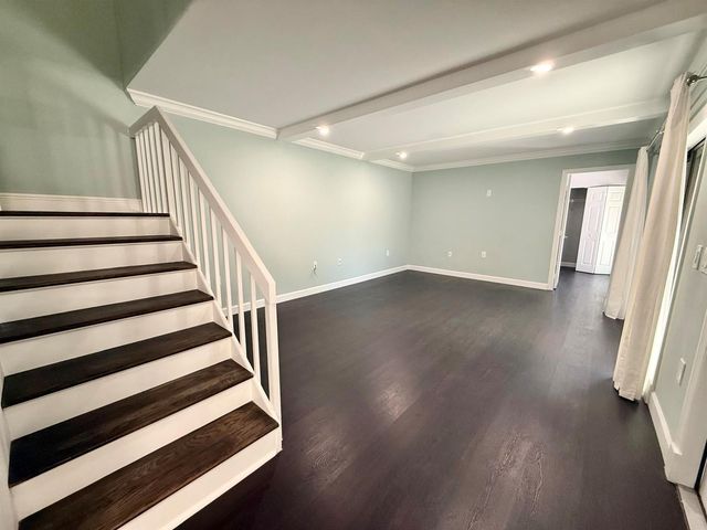 201 2nd Lane, Palm Beach Gardens, FL 33418