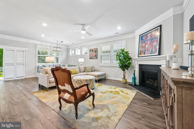 118 CONGRESSIONAL CT, Moorestown, NJ 08057