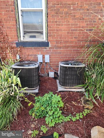 163 N MECHANIC ST, Cumberland, MD 21502