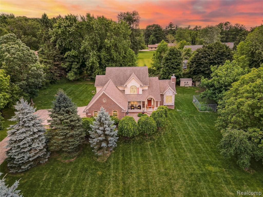 8160 W Gates Street, Bruce, MI 48065