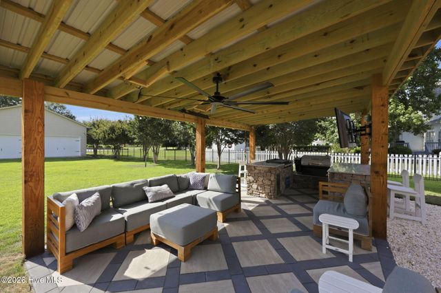 3804 Sterling Trace Drive, Winterville, NC 28590